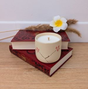 https://ceramikatypik.fr/?product=bougie-fleur-de-cerisier